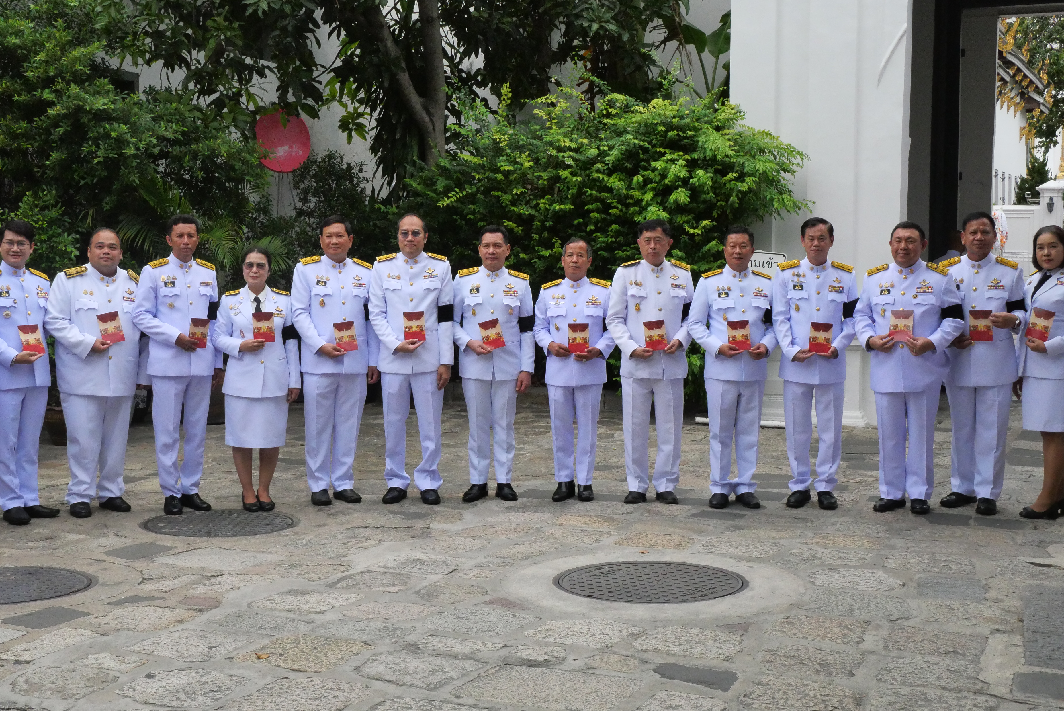 title - ส.ป.ก. ร่วมเข้าเฝ้าฯ ในพระพิธีธรรมสวดพระอภิธรรมพระศพสมเด็จพระเจ้าลูกเธอ เจ้าฟ้าพัชรกิติยาภา นเรนทิราเทพยวดี กรมหลวงราชสาริณีสิริพัชร มหาวัชรราชธิดา